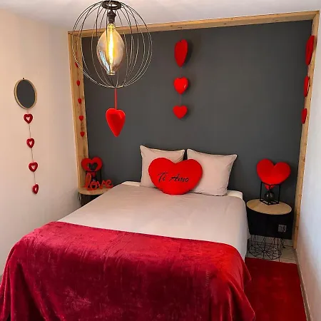 Romantique 25min Du Futuroscope Oyre