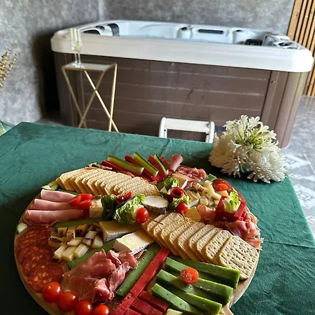 Apartmán Romantique 25min Du Futuroscope Oyre