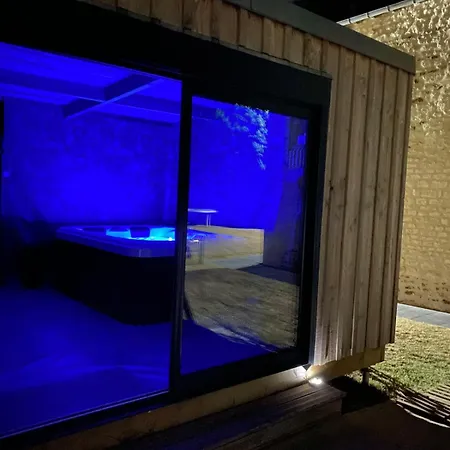 Romantique 25min Du Futuroscope