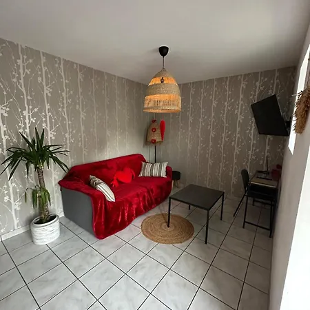 Romantique 25min Du Futuroscope *