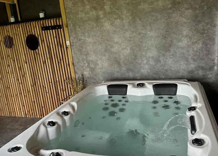 Romantique 25min Du Futuroscope *