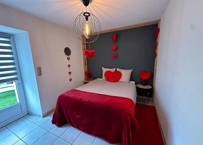 Romantique 25min Du Futuroscope Apartamento *