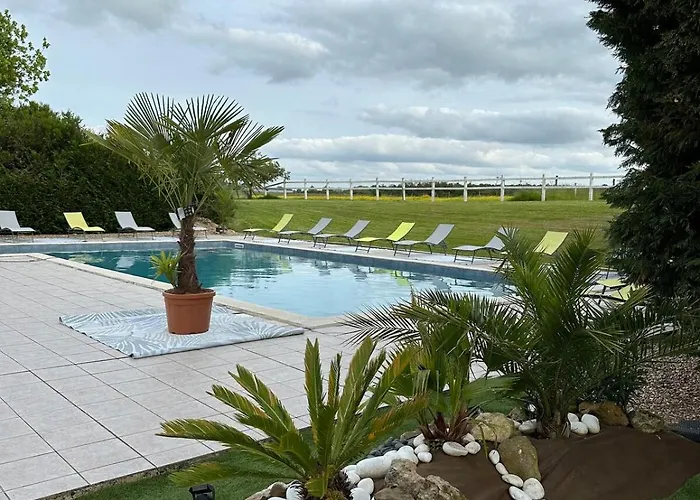 Romantique 25min Du Futuroscope Apartamento Oyre